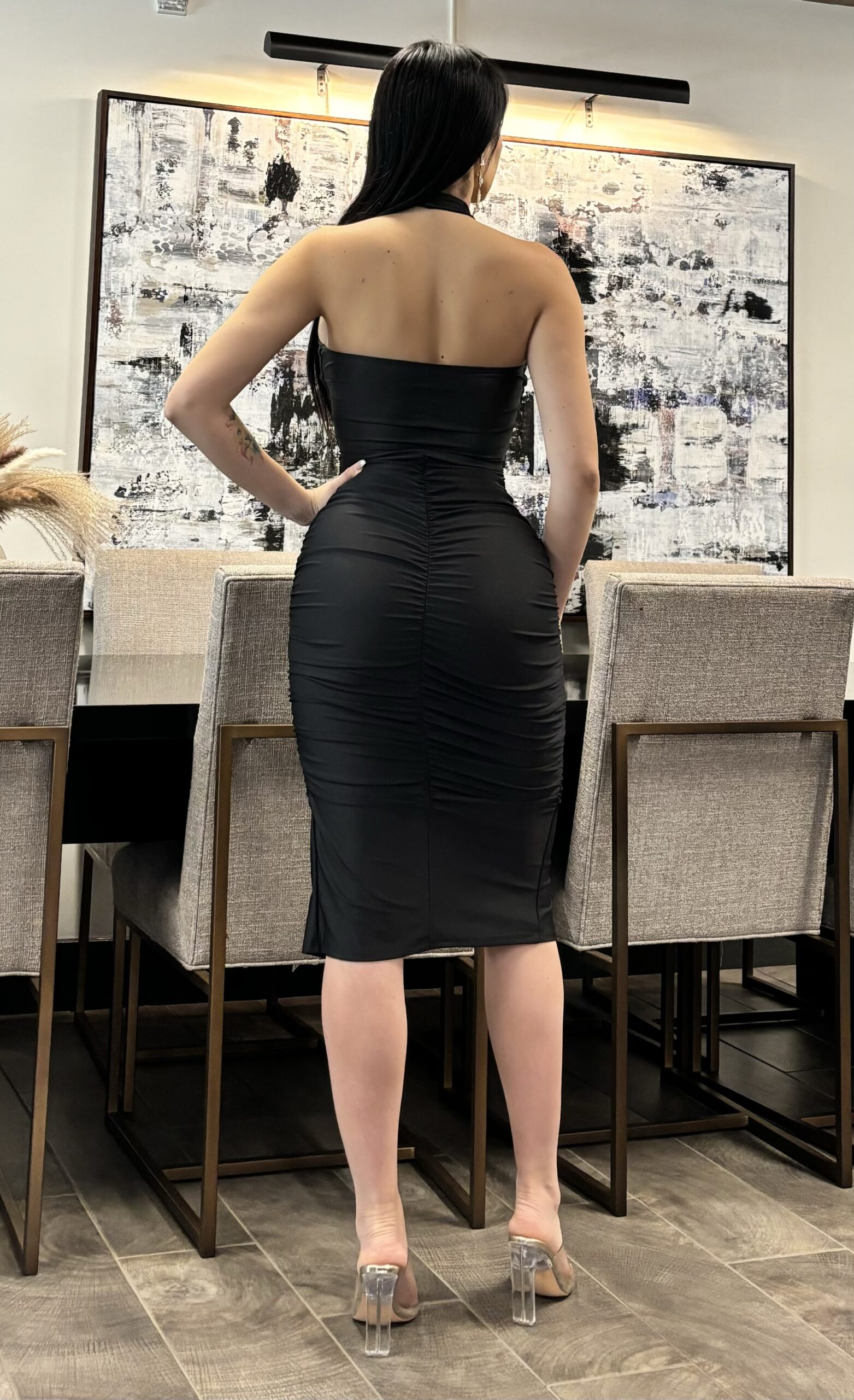 criss cross tie back plunging neck bodycon dress